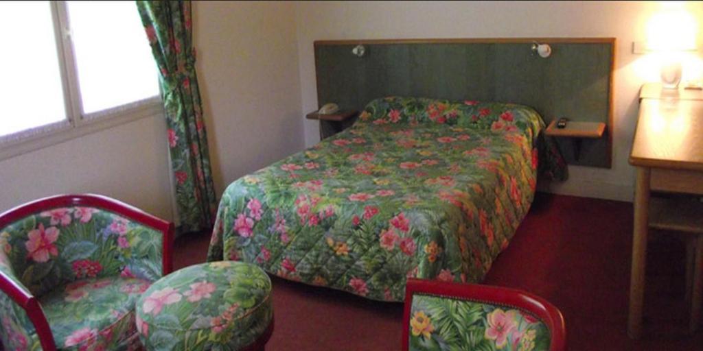 Cit'Hotel Avallon Vauban Quarto foto